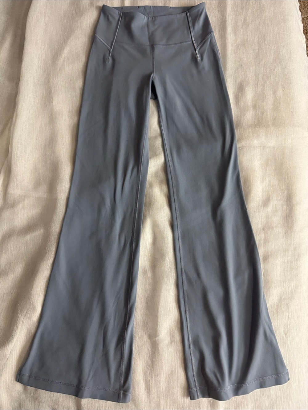 Lululemon Groove Flared Pants Size 6